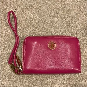 Tory Burch wristlet wallet